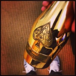 Meet your Posher, Chase